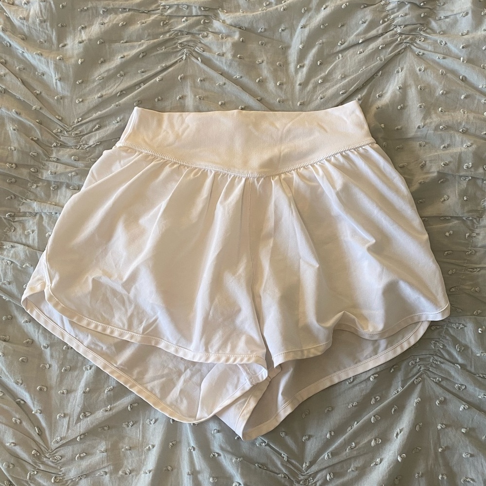 XS White OFFLINE by aerie Real Me Flowy Shorts